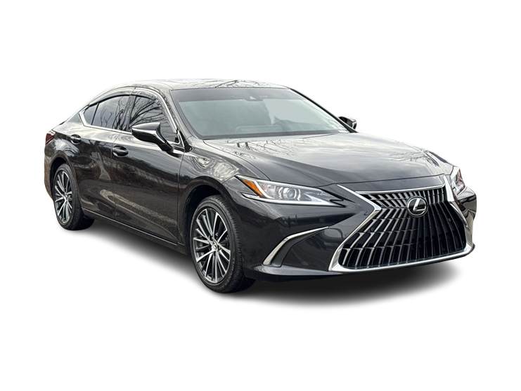 2025 Lexus ES Hybrid 300h 32