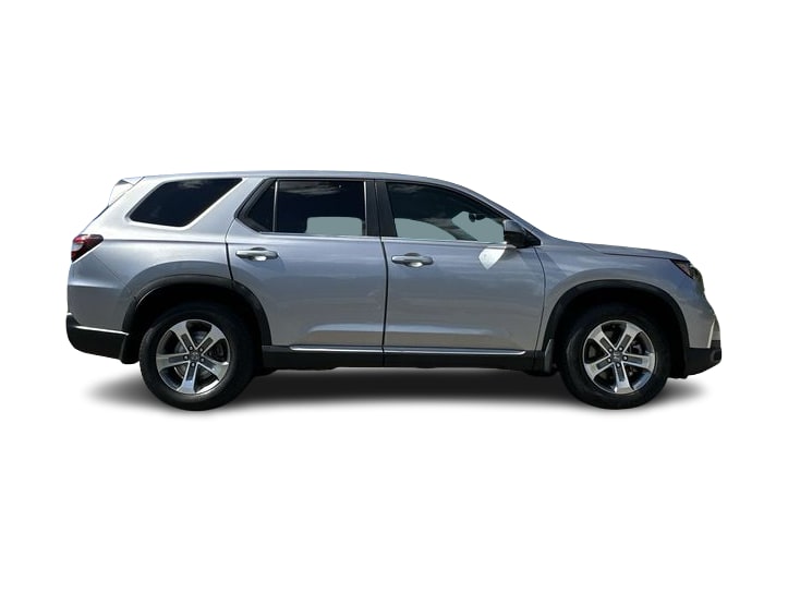 Thumbnail: 2023 Honda Pilot - 18