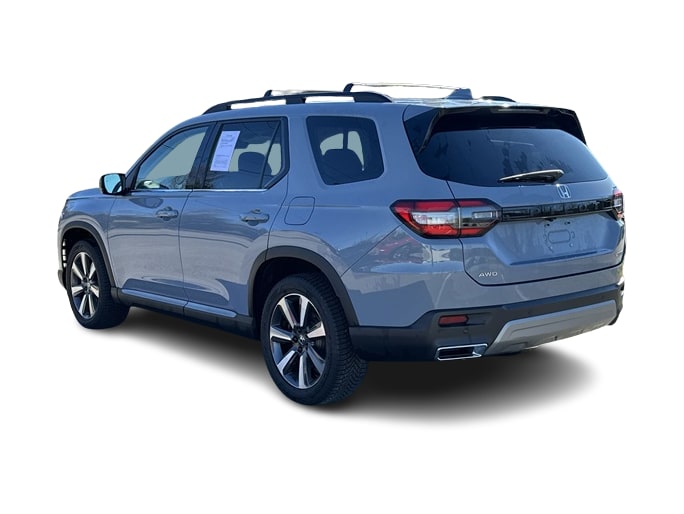 Thumbnail: 2023 Honda Pilot - 4