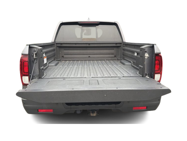 Thumbnail: 2019 Honda Ridgeline - 17