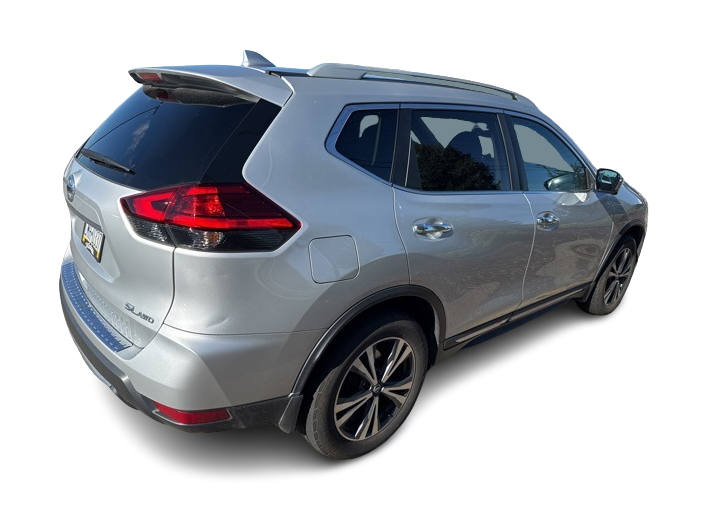 Thumbnail: 2017 Nissan Rogue - 9