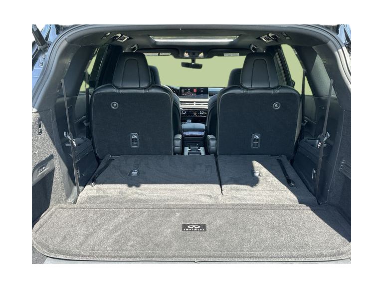 Thumbnail: 2023 INFINITI QX60 - 32