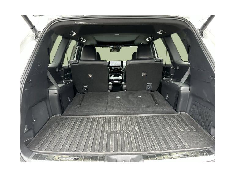 Thumbnail: 2024 Toyota Grand Highlander - 31