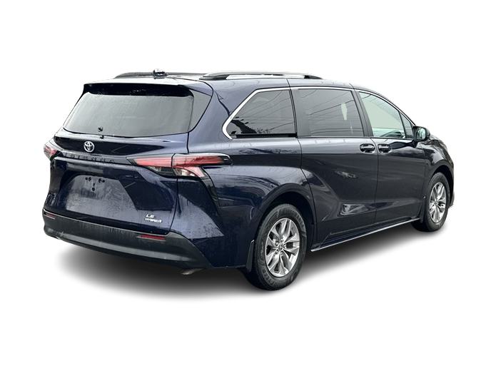 Thumbnail: 2022 Toyota Sienna - 23