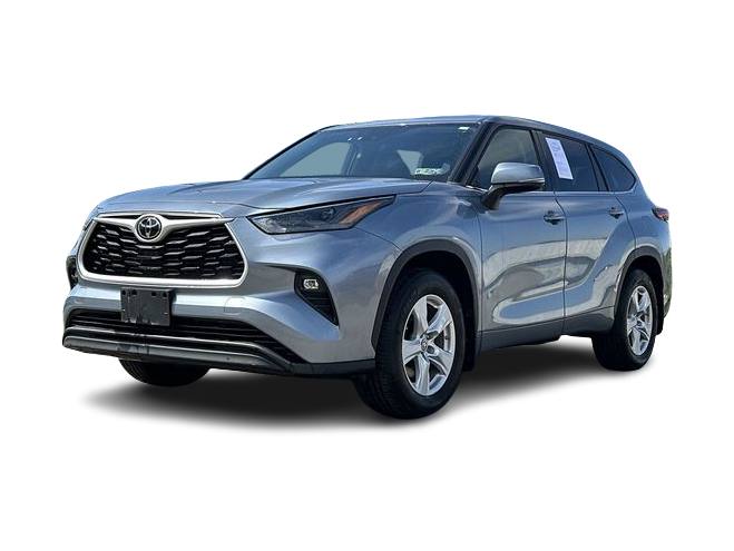 Thumbnail: 2022 Toyota Highlander - 22