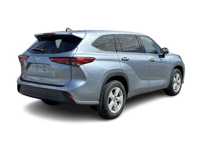 Thumbnail: 2022 Toyota Highlander - 24