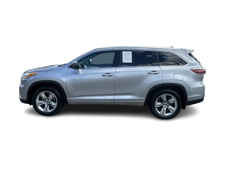 Thumbnail: 2016 Toyota Highlander - 3