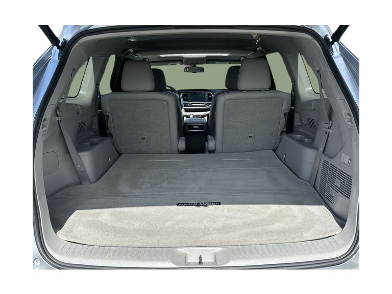Thumbnail: 2016 Toyota Highlander - 30