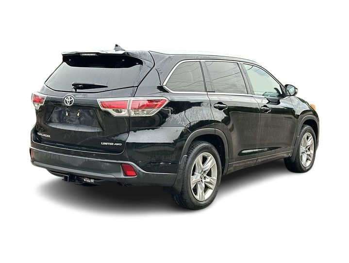Thumbnail: 2016 Toyota Highlander - 26