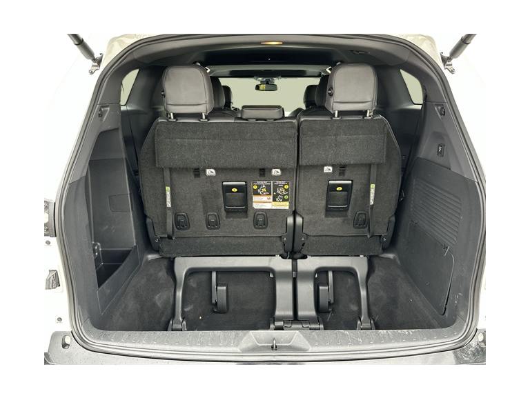 Thumbnail: 2023 Toyota Sienna - 15