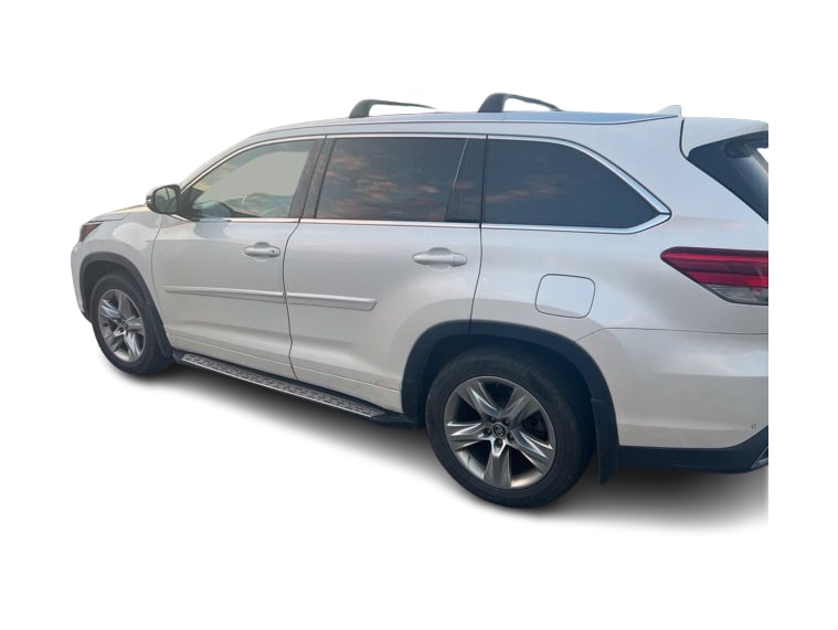 Thumbnail: 2017 Toyota Highlander - 2