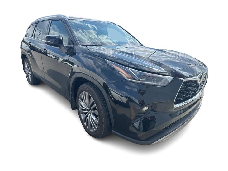 Thumbnail: 2022 Toyota Highlander - 8