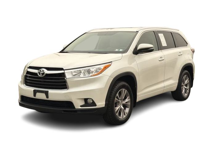 Used 2015 Toyota Highlander XLE with VIN 5TDJKRFH3FS141229 for sale in Casper, WY