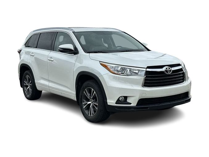 Thumbnail: 2016 Toyota Highlander - 25