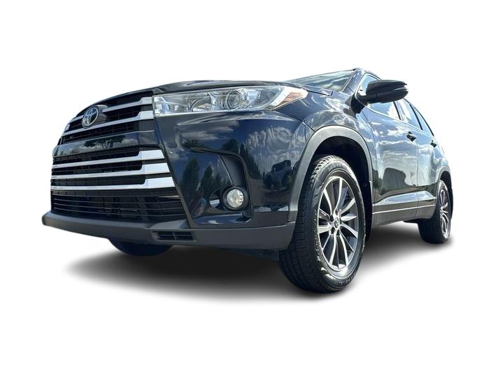 Thumbnail: 2019 Toyota Highlander - 31
