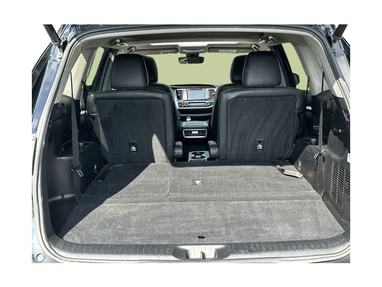 Thumbnail: 2019 Toyota Highlander - 29