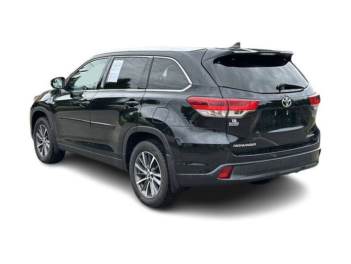 Thumbnail: 2019 Toyota Highlander - 4