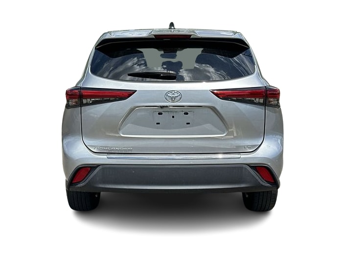 Thumbnail: 2023 Toyota Highlander - 5