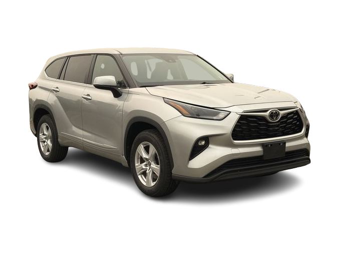 Thumbnail: 2023 Toyota Highlander - 30