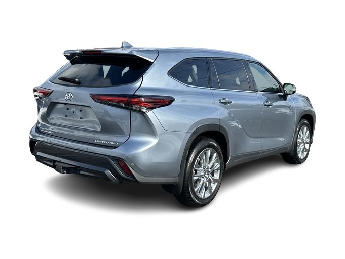 Thumbnail: 2024 Toyota Highlander - 36