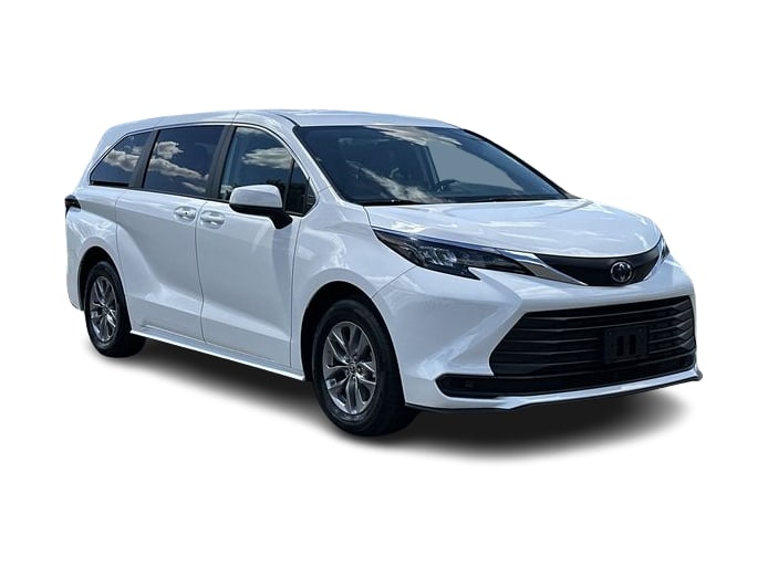 Thumbnail: 2024 Toyota Sienna - 29