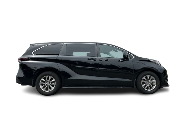 Thumbnail: 2023 Toyota Sienna - 14