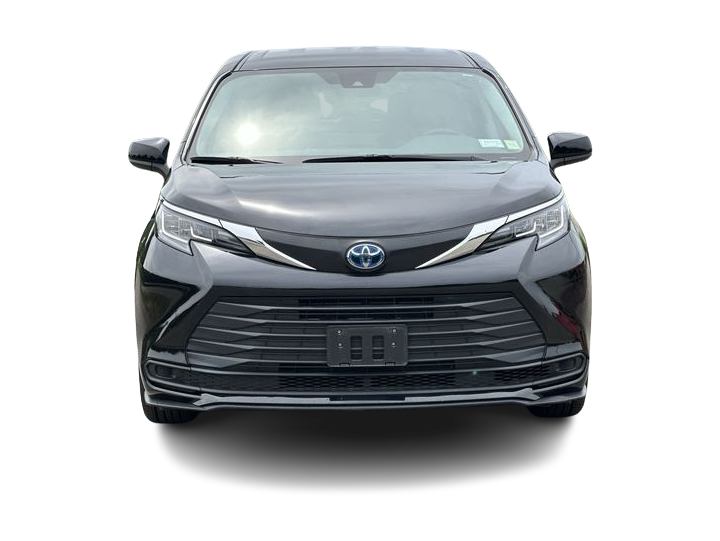 Thumbnail: 2023 Toyota Sienna - 6