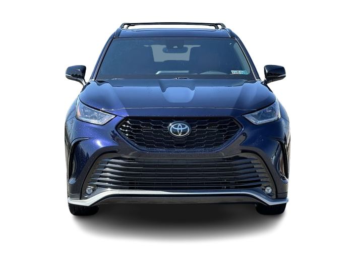 Thumbnail: 2022 Toyota Highlander - 6