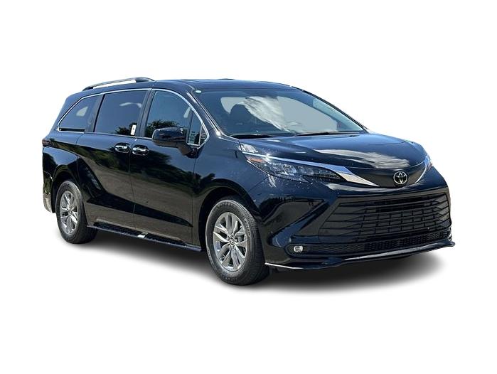 Thumbnail: 2026 Toyota Sienna - 23
