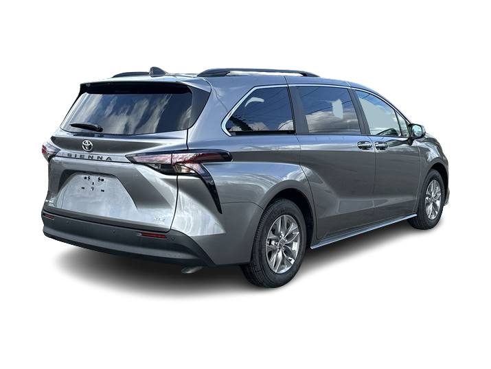 Thumbnail: 2026 Toyota Sienna - 24