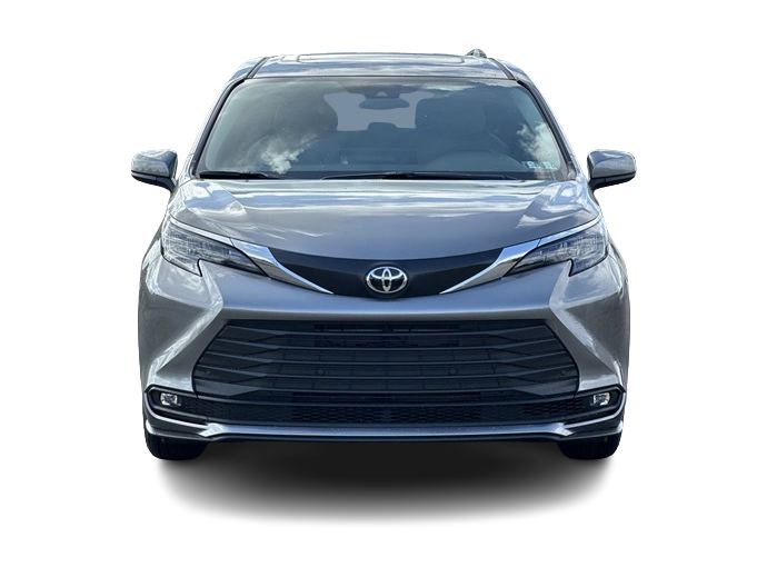 Thumbnail: 2026 Toyota Sienna - 6