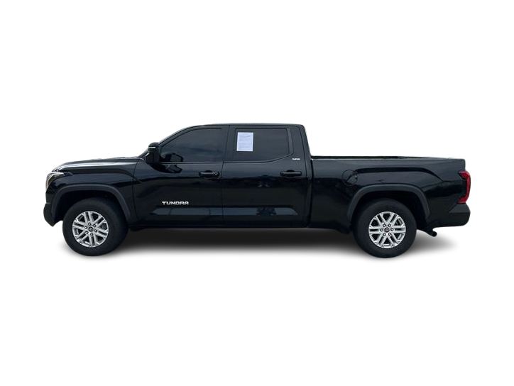 Thumbnail: 2022 Toyota Tundra - 3