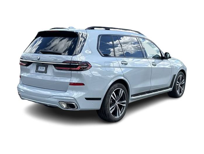 Thumbnail: 2024 BMW X7 - 25