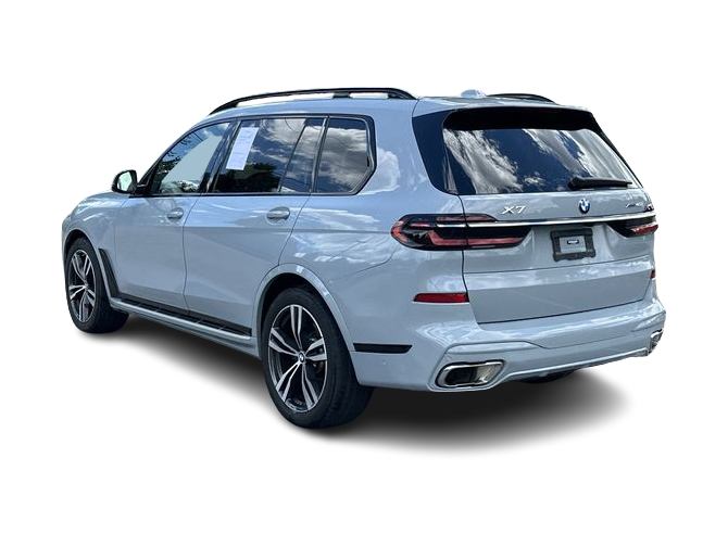 Thumbnail: 2024 BMW X7 - 4
