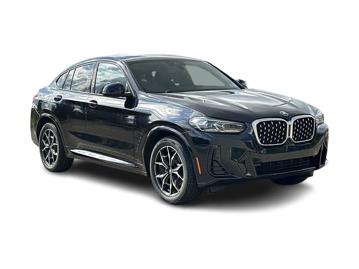 Thumbnail: 2023 BMW X4 - 33
