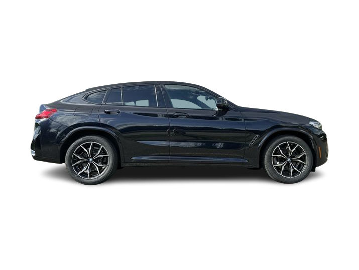 Thumbnail: 2023 BMW X4 - 18