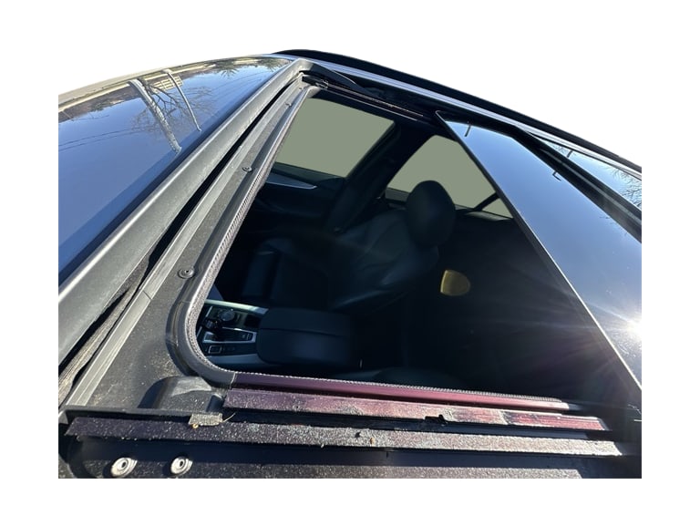 Thumbnail: 2015 BMW X5 - 13