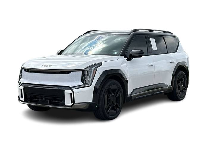 Used 2026 Kia EV9 GT-Line with VIN 5XYAEFS52TG013753 for sale in Waukesha, WI