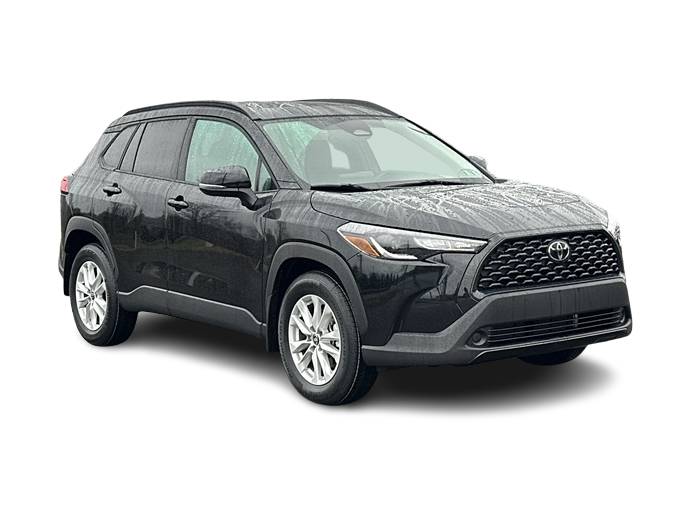 Thumbnail: 2023 Toyota Corolla Cross - 31