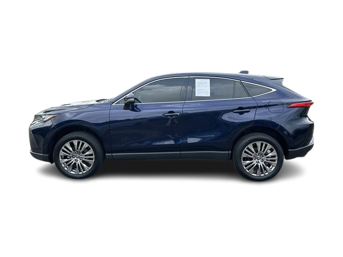 Thumbnail: 2023 Toyota Venza - 3