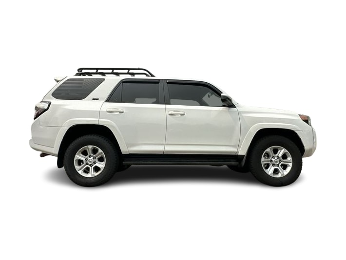 Thumbnail: 2016 Toyota 4Runner - 12