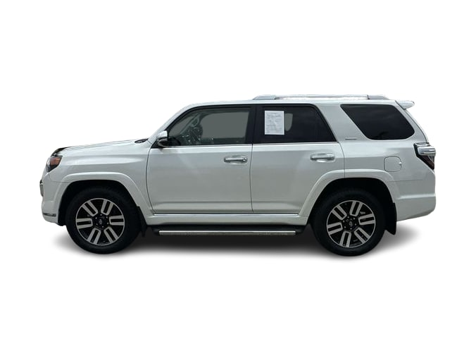 Thumbnail: 2018 Toyota 4Runner - 3