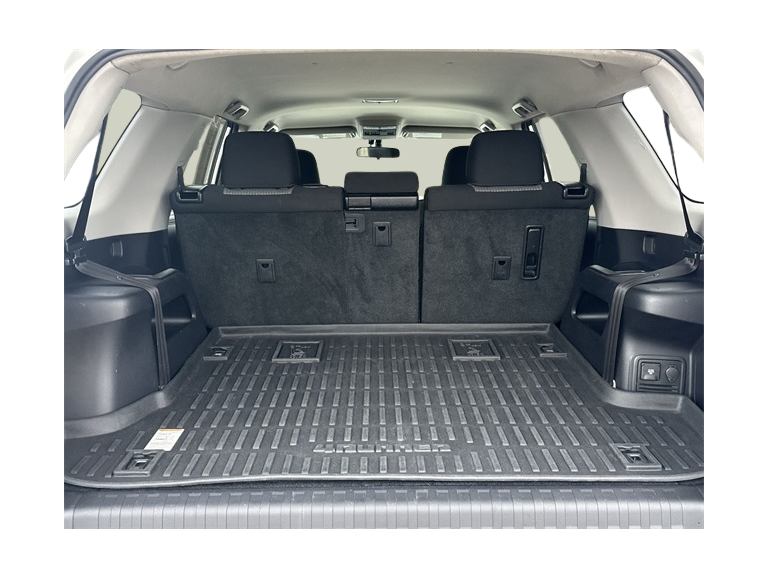 Thumbnail: 2019 Toyota 4Runner - 16