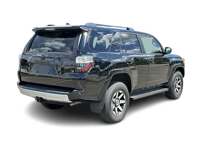 Thumbnail: 2024 Toyota 4Runner - 24