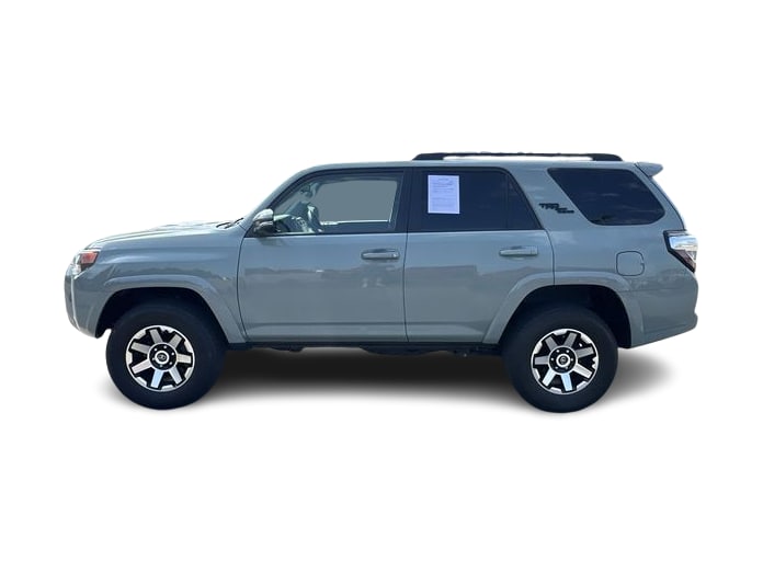 Thumbnail: 2023 Toyota 4Runner - 3