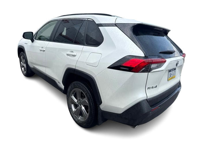 Thumbnail: 2021 Toyota RAV4 - 3