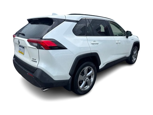 Thumbnail: 2021 Toyota RAV4 - 9