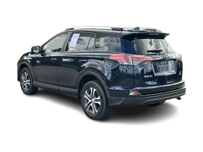 Thumbnail: 2017 Toyota RAV4 - 4