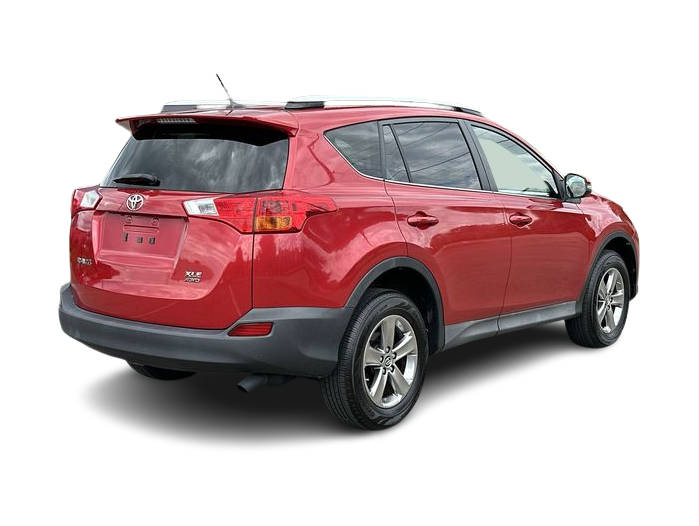 Thumbnail: 2015 Toyota RAV4 - 33