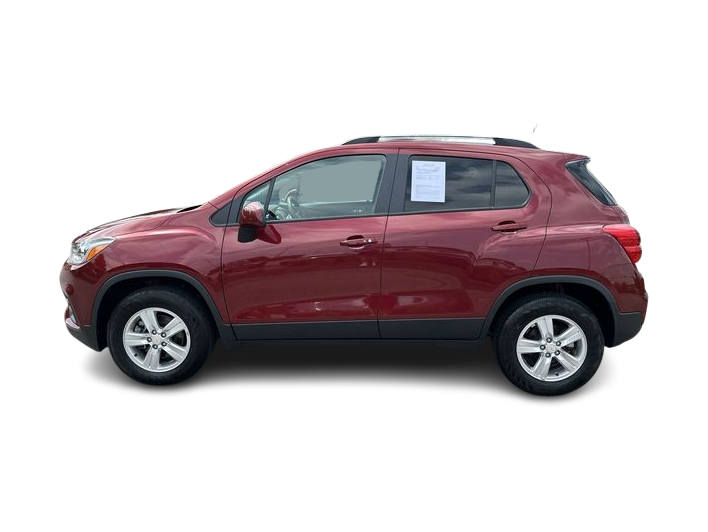 Thumbnail: 2022 Chevrolet Trax - 3